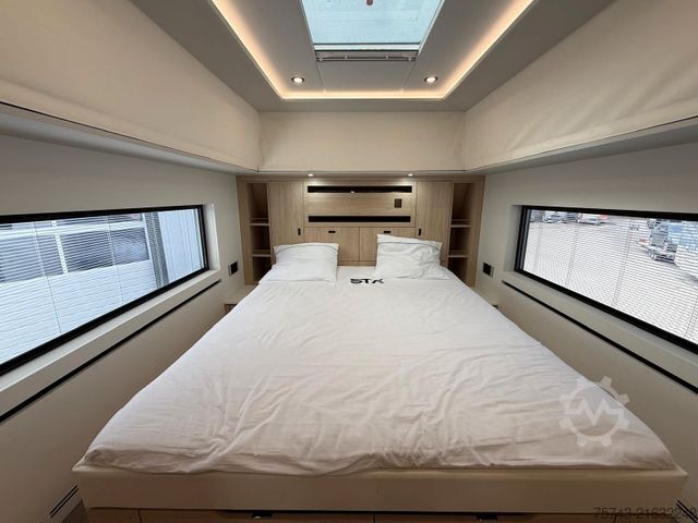 Caravan/camper SCANIA S500  STX MOTORHOME GARAGE