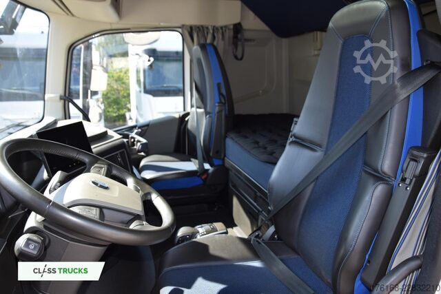 Tractor estándar VOLVO FH 460 Globetrotter XL i-Save ACC
