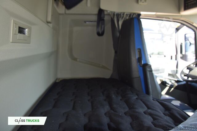 Tractor estándar VOLVO FH 460 Globetrotter XL i-Save ACC