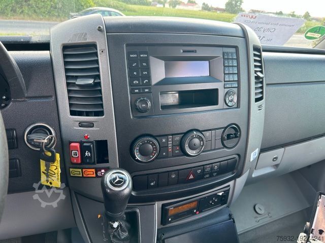 Minibus MERCEDES-BENZ Sprinter 516 City 35 - neuer Motor EVOBUS 45 65