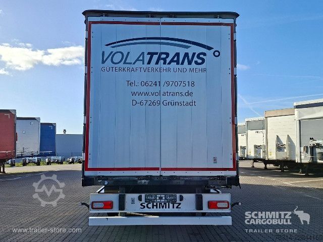 Åben sættevogn med presenning Schmitz Cargobull Curtainsider Standard Getränke
