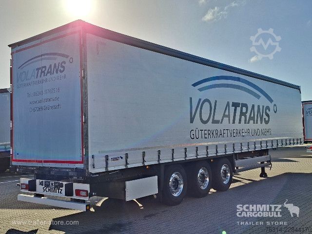 Åben sættevogn med presenning Schmitz Cargobull Curtainsider Standard Getränke
