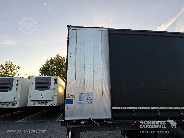 Åben sættevogn med presenning Schmitz Cargobull Curtainsider Standard Getränke