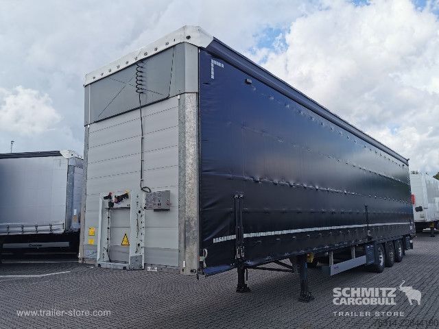 Åben sættevogn med presenning Schmitz Cargobull Curtainsider Mega Getränke