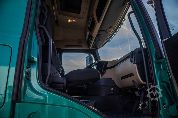 Standaard-SZM MERCEDES ACTROS 1845 LS