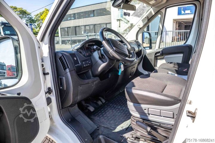 Yolcu taşımacılığı CITROEN JUMPER 2.2 HDI - 9 P.