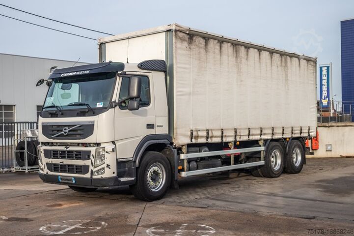 Dekzeil VOLVO FM330-6x2-10 pneus/tires-intarder
