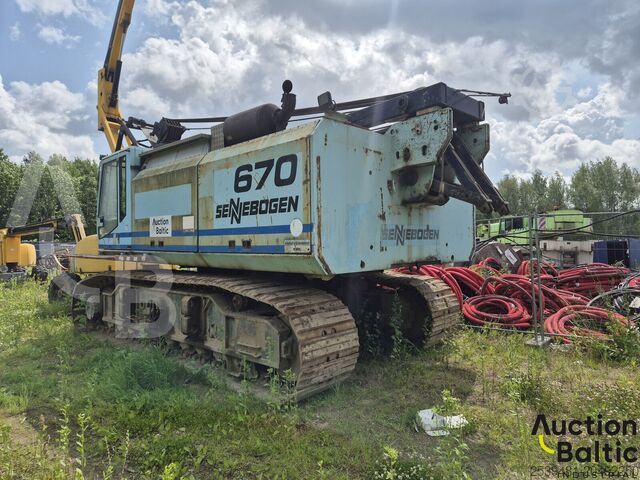 Mobiele kraan Sennebogen 670R