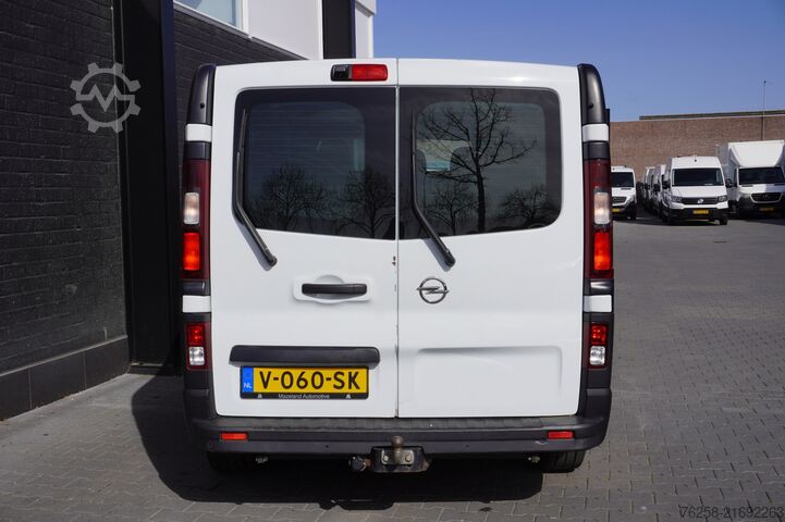 Dobozos furgon Opel Vivaro 1.6 CDTI L2 Dubbele Cabine EURO 6 - Airc...