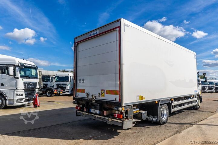 Hladnjača i zamrznuti transport RENAULT D14.280 DXI+INTARDER+CARRIER SUPRA 750+DHOLLANDIA