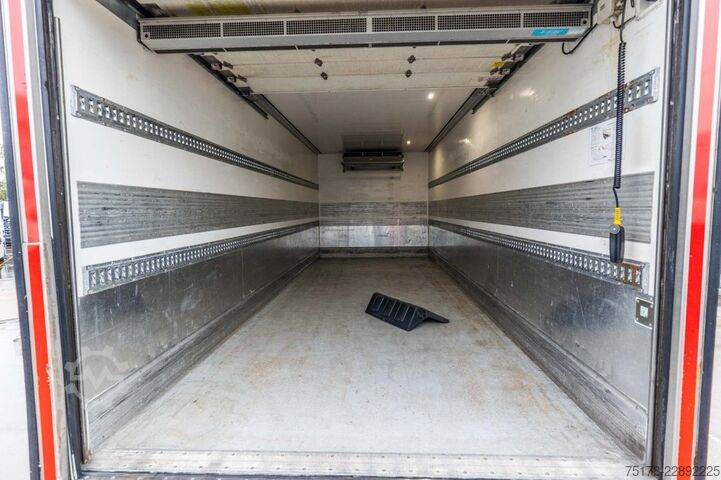 Hladnjača i zamrznuti transport RENAULT D14.280 DXI+INTARDER+CARRIER SUPRA 750+DHOLLANDIA