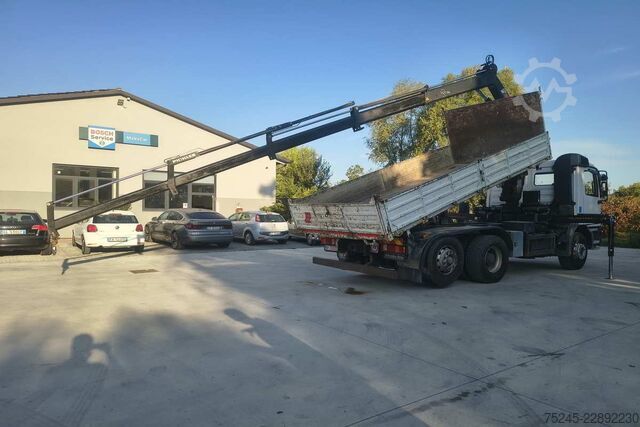 Basculantă Mercedes-Benz Actros 1831 GRU E RIBALTABILE