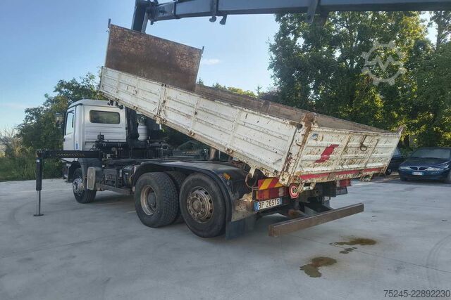 Basculantă Mercedes-Benz Actros 1831 GRU E RIBALTABILE