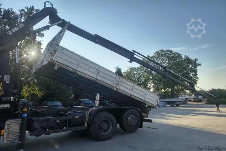Basculantă Mercedes-Benz Actros 1831 GRU E RIBALTABILE