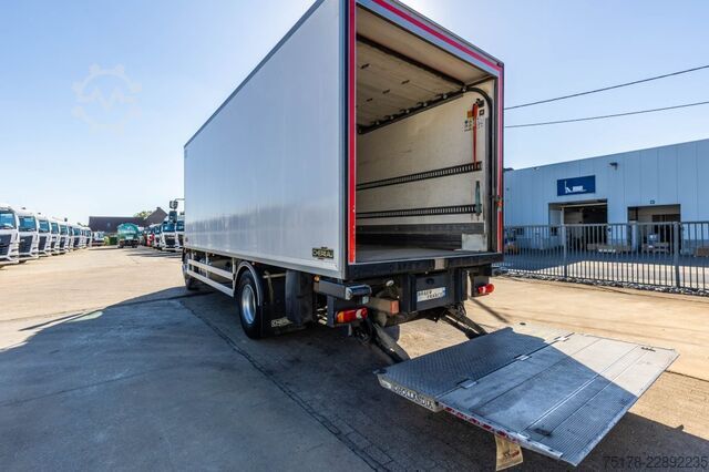 Transport refrigerat/congelat DAF LF55 250 +CHEREAU+THERMO KING+DHOLLANDIA1.5 T.