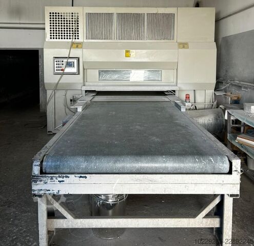 Linia lakiernicza Superfici/Cefla+GRACO Superfici Compact Spray 1300