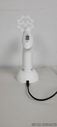 Hirschman Pipetus avec station de chargement Hirschman Pipetus with charger station