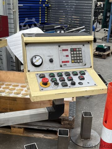 LIJADORA PLANA USADA MARCA JAKOBSEN MODELO SJ 618 JAKOBSEN SJ 618