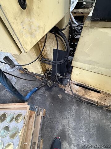 Μεταχειρισμένο επίπεδο τριβείο κατασκευής JAKOBSEN μοντέλο SJ 618 JAKOBSEN SJ 618