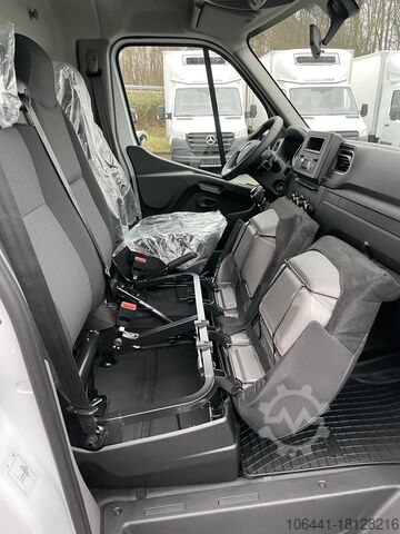 Transporter met koffer Renault Master Koffer LBW 2400 Hoch