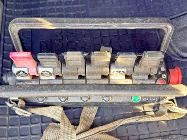 Autolaadkraan MAN TGS 35.440* HIAB 422 E-7 + JIB 75 X-4 + FUNK