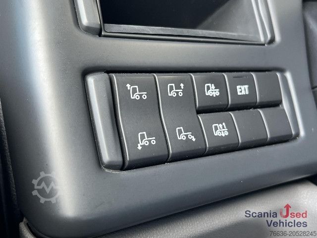 Sandučar kamion Scania P 320 B6x2*4NB RETARDER FULL AIR 8T 7.2x2.5x2.35M