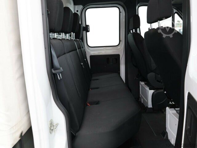 Furgão Mercedes-Benz Sprinter 215CDI DOKA,3.250mmRadstand,MBUX