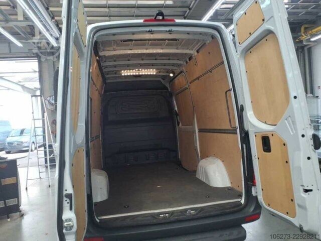 Skåpbil Mercedes-Benz Sprinter 317 CDI,L2H2,Automatik,Kamera,Navi