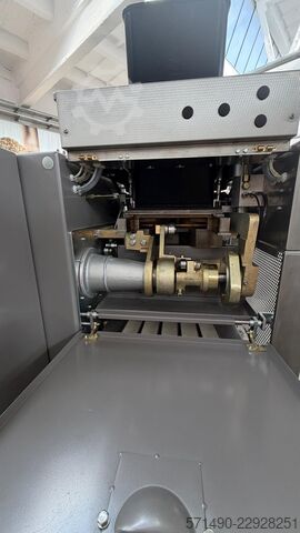 Mašina za pravljenje rolni WP Bakery Technologies Multimatic MUS 5