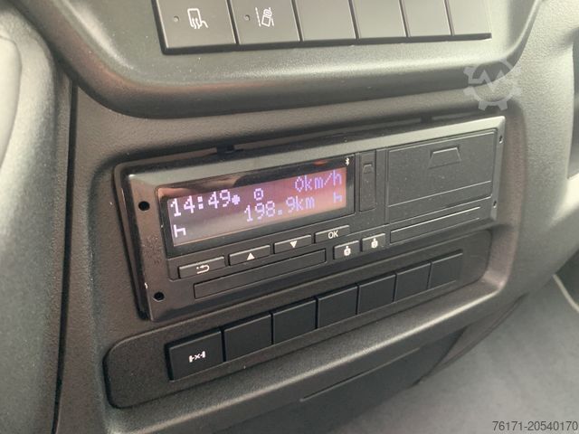 Van chassis IVECO Daily 50C18HA8 3450mm AUT CHASSIS STDH AHK LED