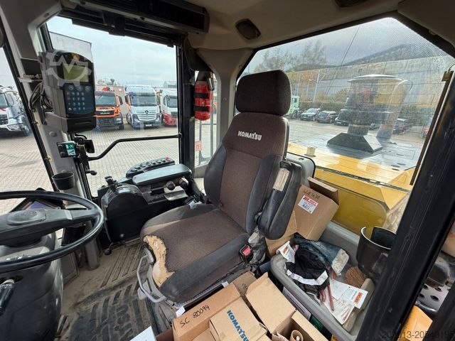 Wheel loader KOMATSU WA 470-7 Radlader 24 Ton Schaufel 4.5 m³ *Waage