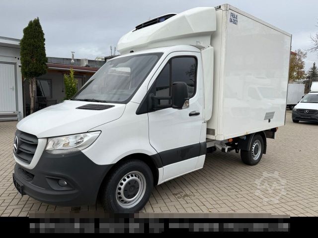 Refrigerator body van MERCEDES-BENZ Sprinter 315 CDi Kühlkoffer Carrier Xarios 300