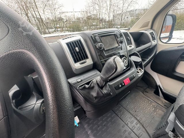 Furgon skrzyniowy FIAT Ducato Koffer *Navi*Kamera*TÜV neu*Länge 4,20m