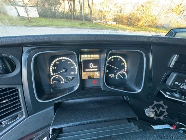 Kutu kamyonu MERCEDES-BENZ Actros 2545 6x2 Getränkewagen