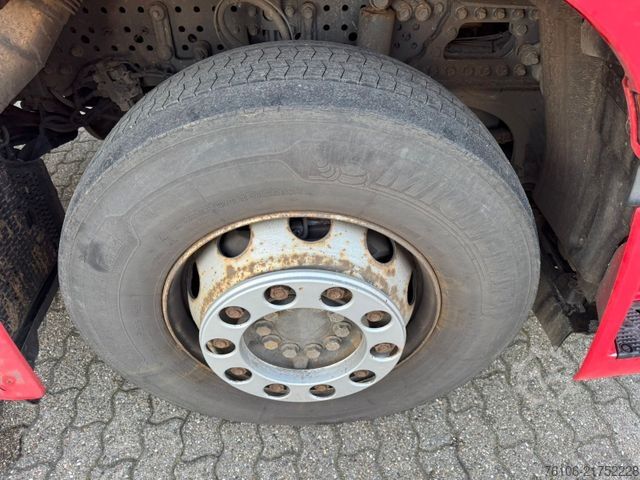 Kutu kamyonu MERCEDES-BENZ Actros 2545 6x2 Getränkewagen