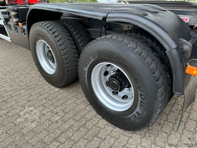 Macara montată pe camion RENAULT Premium Lander 310.26 6x4 Kipper /Kran