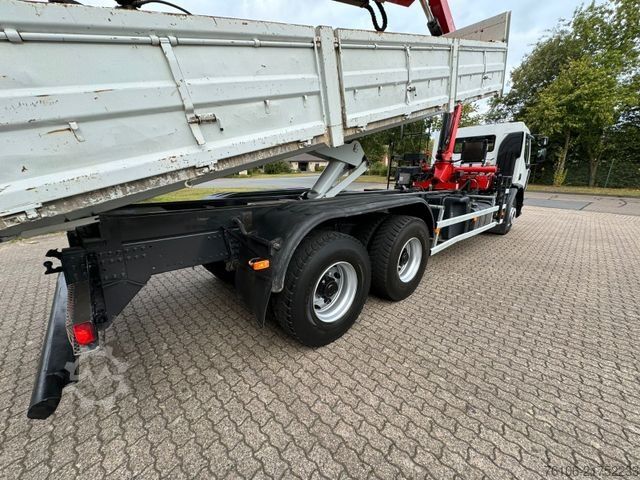 Macara montată pe camion RENAULT Premium Lander 310.26 6x4 Kipper /Kran