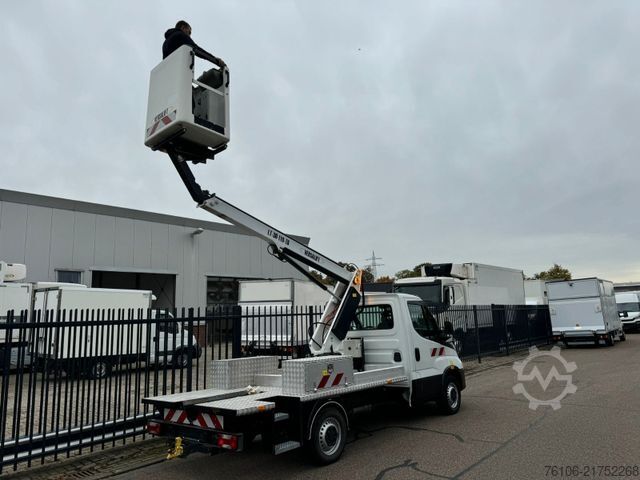 Podnośnik koszowy na samochodzie ciężarowym IVECO Daily 35S14 Hubarbeitsbühne Versalift 11,2 Meter
