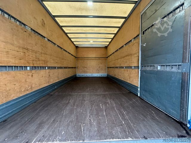 Furgão fechado FUSO Canter 7C18 Koffer mit Ladebordwand *Klima*