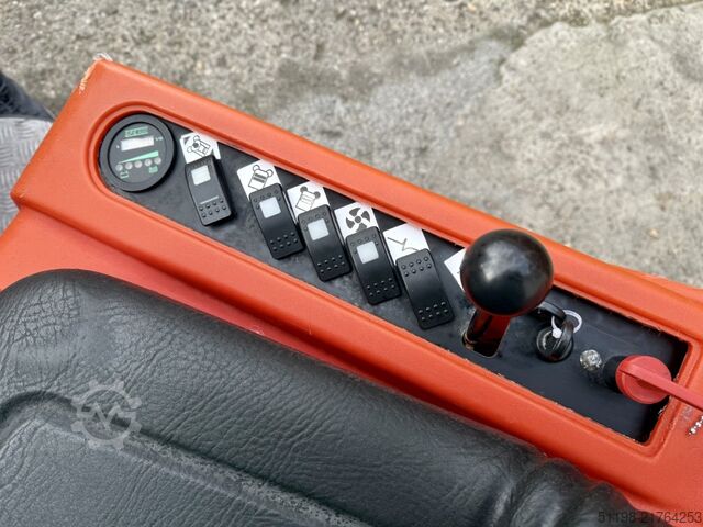 Spazzatrice aspirante uomo a bordo Stolzenberg Twin Top TT 1100 / E Aufsitzkehrmaschine