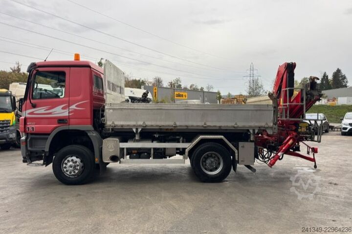 Camião basculante MERCEDES-BENZ Actros 2050 V8 4x4