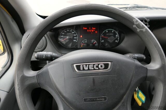Κλειστό βαν iveco Daily 35 S11 C30C AUTOMATIK KAMERA Regale LUFT DURCHGANG EURO-5 CoC