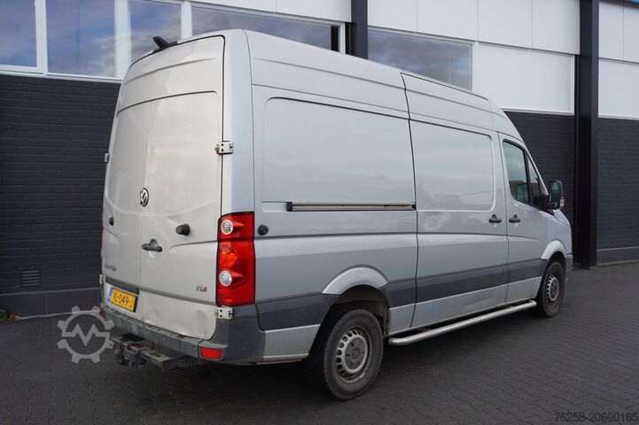 Bestelbus Volkswagen Crafter 2.0 TDI 136PK L2H2 - Airco - Cruise - C...