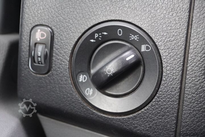 Bestelbus Volkswagen Crafter 2.0 TDI 136PK L2H2 - Airco - Cruise - C...