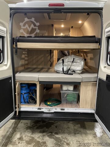 τροχόσπιτο/αυτοκινούμενο τροχόσπιτο Fiat Ducato Weinsberg Carabus 600 K|2022 EURO 6 | Venditore professionale