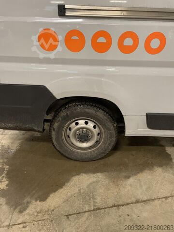 τροχόσπιτο/αυτοκινούμενο τροχόσπιτο Fiat Ducato Weinsberg Carabus 600 K|2022 EURO 6 | Venditore professionale