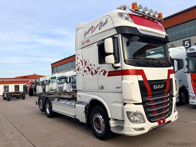 Φορτηγό εναλλασσόμενου αμαξώματος DAF XF 530 FAN  / LENK+LIFT / 1.HD / STAND * ALCOA
