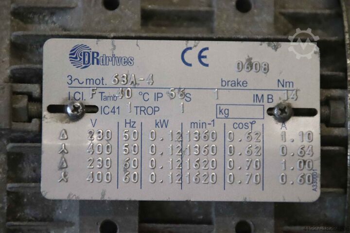 Gear motor 0.12 kW 45 rpm Motovario NHRV/ 030  63A-4