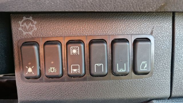Αστικό λεωφορείο MERCEDES-BENZ Bürgerbus Sprinter 907  Niederflur 9 Sitze