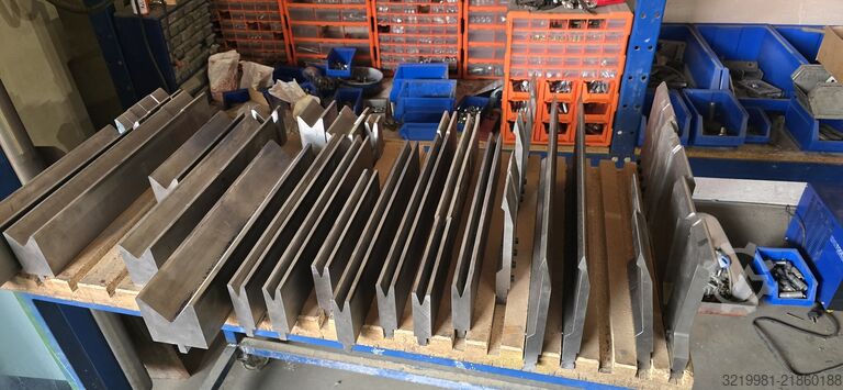 Kantpress TRUMPF TruBend 5130 CNC  130t/3200mm WITH TOOLS
